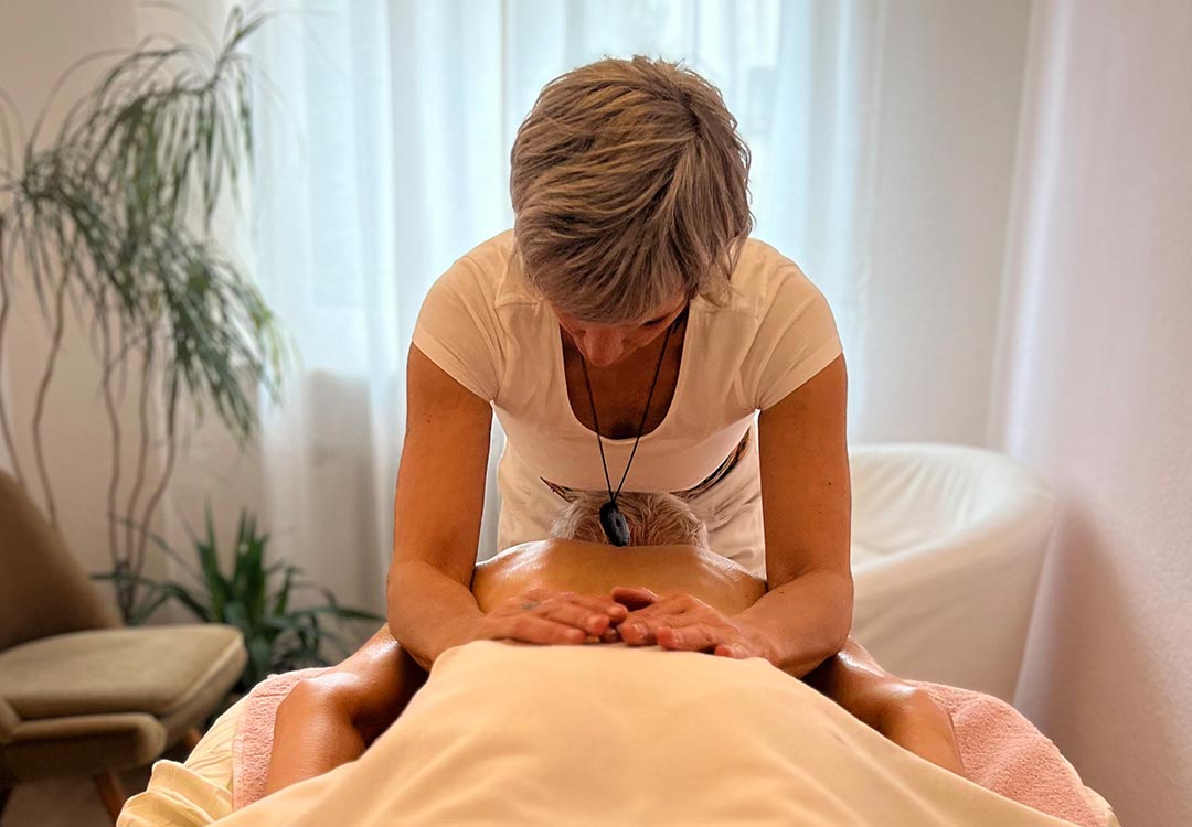 Sonja Rastic, Energetische Massage